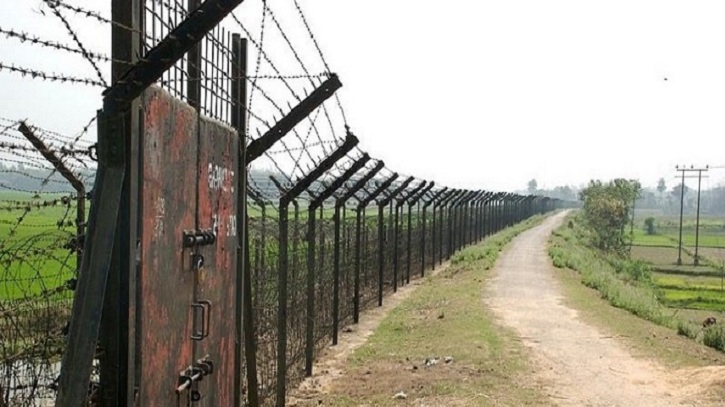 বাংলাদেশি কিশোরের লাশ ফেরত দিল বিএসএফ বাংলাদেশি কিশোরের লাশ ফেরত দিল বিএসএফ