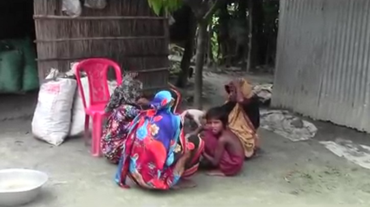 ঈদে হাসি নেই তিস্তার চরের বাসিন্দাদের মুখে