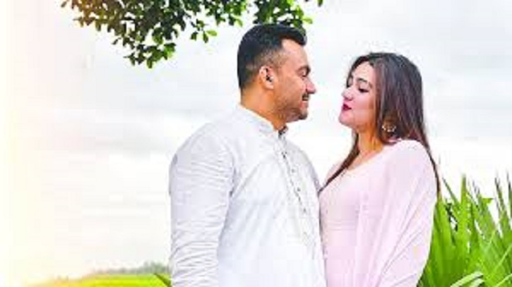 মেয়ে সন্তানের মা হতে চান চিত্রনায়িকা মাহি মেয়ে সন্তানের মা হতে চান চিত্রনায়িকা মাহি
