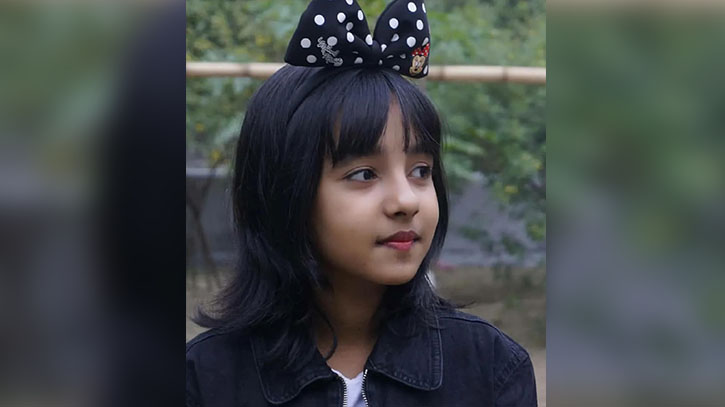 স্পর্শের নিপুন হাতের স্পর্শ, মুগ্ধ নেটদুনিয়া স্পর্শের নিপুন হাতের স্পর্শ, মুগ্ধ নেটদুনিয়া