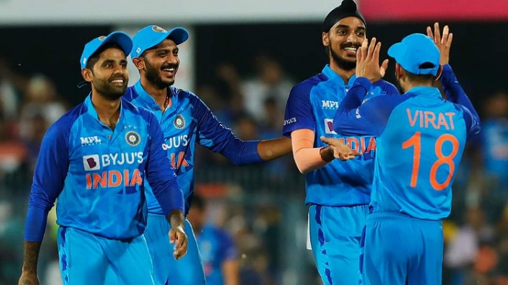 প্রোটিয়াদের ১৬ রানে হারিয়ে সিরিজ জিতে নিয়েছে ভারত প্রোটিয়াদের ১৬ রানে হারিয়ে সিরিজ জিতে নিয়েছে ভারত