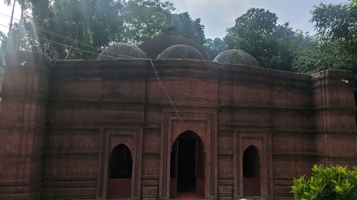 ঝিনাইদহে অবস্থিত এক ঐতিহাসিক মসজিদ ঝিনাইদহে অবস্থিত এক ঐতিহাসিক মসজিদ