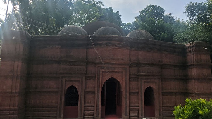 ঝিনাইদহে অবস্থিত এক ঐতিহাসিক মসজিদ