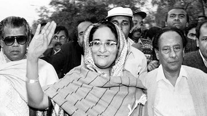 আজ শেখ হাসিনার স্বদেশ প্রত্যাবর্তন দিবস