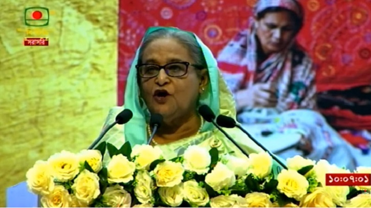 নারীরা শান্তি মিশনে গুরুত্বপূর্ণ ভূমিকা রাখছে: প্রধানমন্ত্রী নারীরা শান্তি মিশনে গুরুত্বপূর্ণ ভূমিকা রাখছে: প্রধানমন্ত্রী