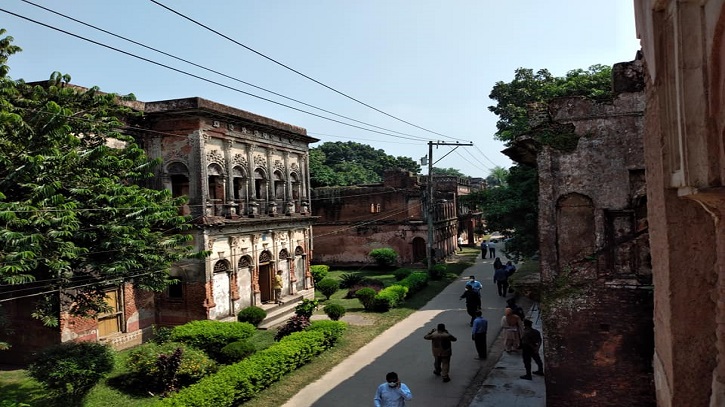 পানামে প্রাণের আর্তনাদ পানামে প্রাণের আর্তনাদ