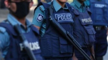 দিনাজপুরে হেরোইনসহ আটক পুলিশ কনস্টেবলকে আদালতে সোপর্দ দিনাজপুরে হেরোইনসহ আটক পুলিশ কনস্টেবলকে আদালতে সোপর্দ