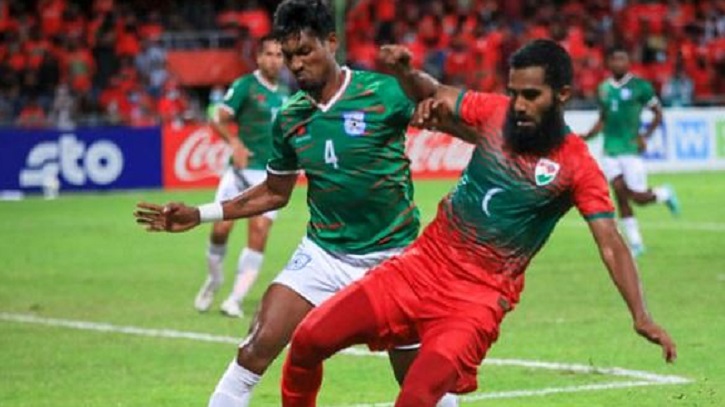 সাফ ফুটবলে প্রথম হারের স্বাদ পেলো বাংলাদেশ সাফ ফুটবলে প্রথম হারের স্বাদ পেলো বাংলাদেশ