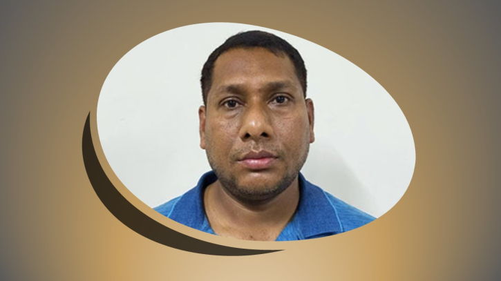 দালালি করে কোটি কোটি টাকা হাতিয়ে নিয়েছেন কম্পিউটার অপারেটর দালালি করে কোটি কোটি টাকা হাতিয়ে নিয়েছেন কম্পিউটার অপারেটর