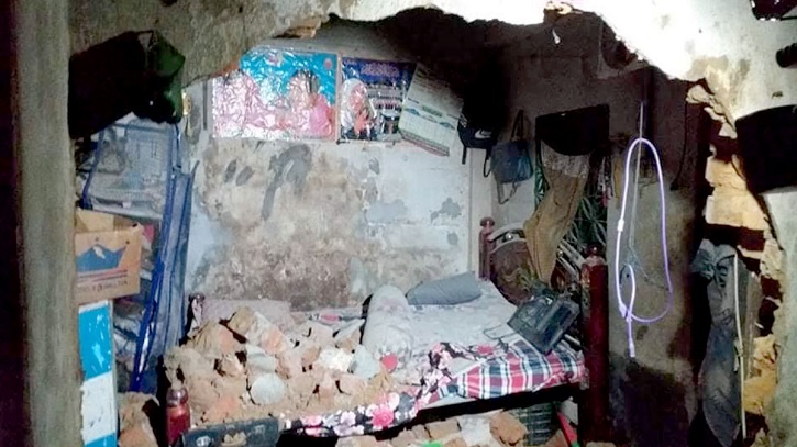 চট্টগ্রামের বাসায় বিস্ফোরণ, দগ্ধ একজনের মৃত্যু চট্টগ্রামের বাসায় বিস্ফোরণ, দগ্ধ একজনের মৃত্যু