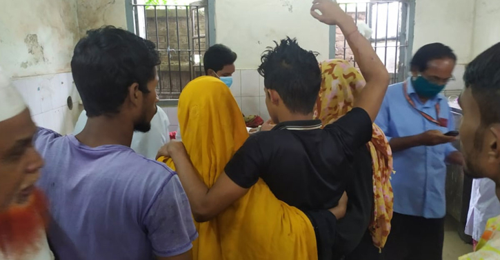 নরসিংদীতে আধিপত্য বিস্তার নিয়ে সংঘর্ষে নিহত ২ নরসিংদীতে আধিপত্য বিস্তার নিয়ে সংঘর্ষে নিহত ২