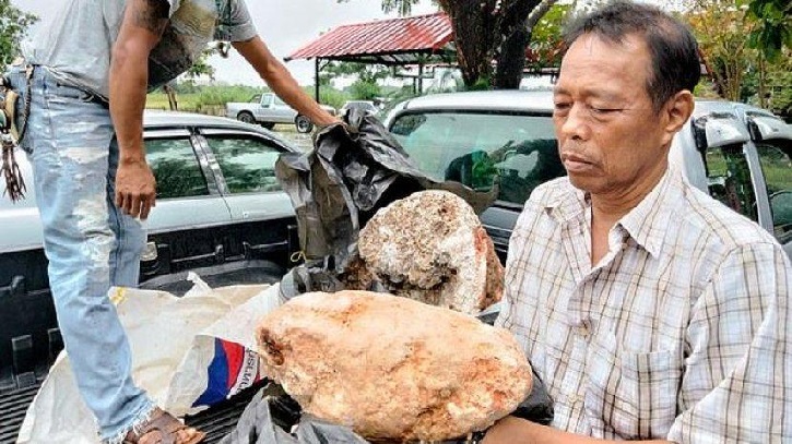 সাধারণ জেলে থেকে রাতারাতি কোটিপতি!