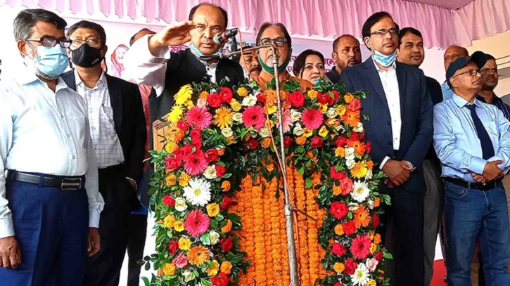 গত ৫০ বছরেও রেলের কোন উন্নয়ন হয় নাই: গত ৫০ বছরেও রেলের কোন উন্নয়ন হয় নাই: