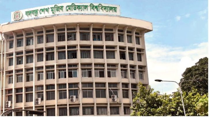 বুস্টার ডোজ গ্রহণকারীদের দেহে শতভাগ এন্টিবডি, দুই ডোজে ৬ মাসে ৭৩ শতাংশ এন্টিবডি হ্রাস বুস্টার ডোজ গ্রহণকারীদের দেহে শতভাগ এন্টিবডি, দুই ডোজে ৬ মাসে ৭৩ শতাংশ এন্টিবডি হ্রাস