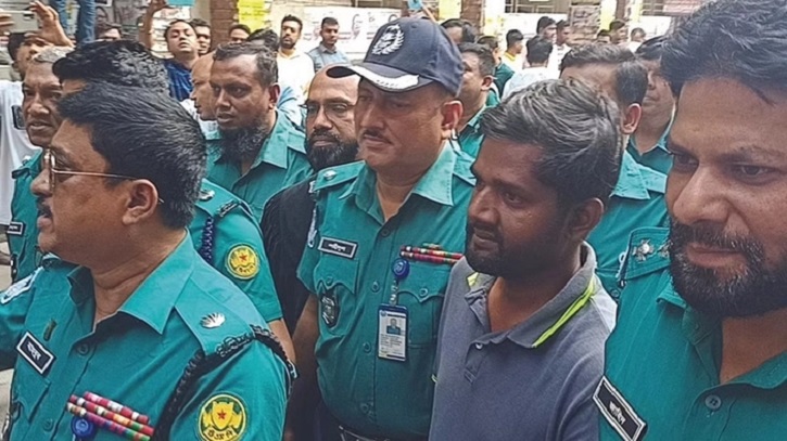 সাংবাদিক শামসুজ্জামানকে কারাগারে পাঠানোর নির্দেশ সাংবাদিক শামসুজ্জামানকে কারাগারে পাঠানোর নির্দেশ