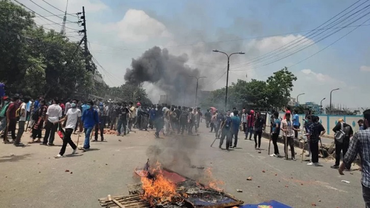 বাড্ডা-রামপুরায় পুলিশ-শিক্ষার্থী সংঘর্ষে নিহত ১ বাড্ডা-রামপুরায় পুলিশ-শিক্ষার্থী সংঘর্ষে নিহত ১