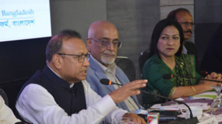 জনবান্ধব আইনের মাধ্যমে সেবা পাওয়া সহজ হোক: সমবায়মন্ত্রী জনবান্ধব আইনের মাধ্যমে সেবা পাওয়া সহজ হোক: সমবায়মন্ত্রী