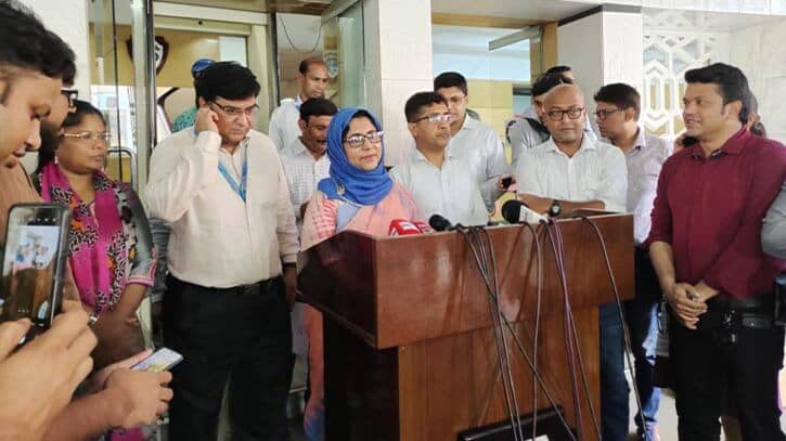 বেনজীরের বিরুদ্ধে আইনি ব্যবস্থা নেওয়া হবে: দুদক সচিব বেনজীরের বিরুদ্ধে আইনি ব্যবস্থা নেওয়া হবে: দুদক সচিব