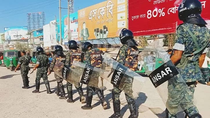 হরতাল-কর্মসূচি ঠেকাতে পুলিশের সঙ্গে মাঠে নামবে ১০ হাজার আনসার হরতাল-কর্মসূচি ঠেকাতে পুলিশের সঙ্গে মাঠে নামবে ১০ হাজার আনসার