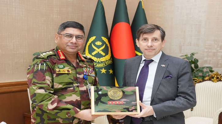 সেনাপ্রধানের সঙ্গে ফ্রান্সের রাষ্ট্রদূতের সৌজন্য সাক্ষাৎ