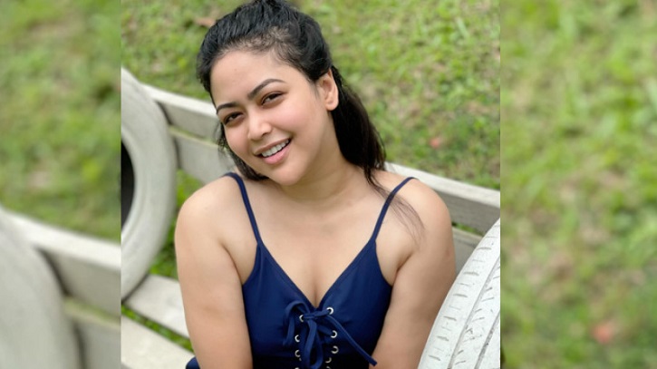 সমালোচনাকে বিশেষ গুরুত্ব দেন না ভাবনা