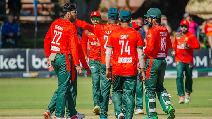 স্পিন ঘূর্ণিতে জিম্বাবুয়েকে হারিয়ে সিরিজে সমতায় বাংলাদেশ স্পিন ঘূর্ণিতে জিম্বাবুয়েকে হারিয়ে সিরিজে সমতায় বাংলাদেশ