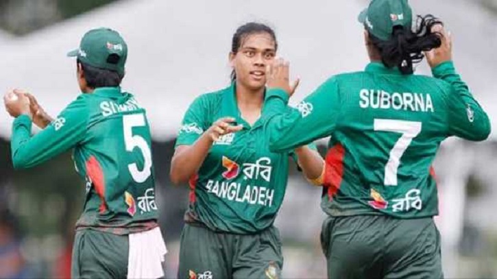 অনূর্ধ্ব-১৯ নারী এশিয়া কাপ ফাইনাল: ভারতকে ব্যাটিংয়ে পাঠাল বাংলাদেশ অনূর্ধ্ব-১৯ নারী এশিয়া কাপ ফাইনাল: ভারতকে ব্যাটিংয়ে পাঠাল বাংলাদেশ