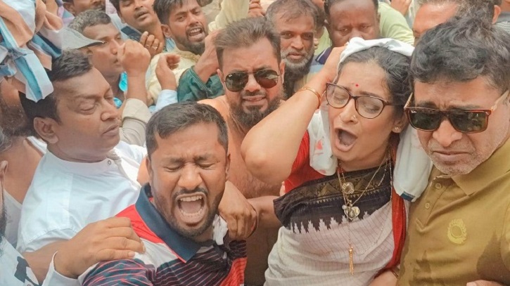 বিএনপির জনসমাবেশে হামলার অভিযোগ, আহত নিপুণ রায় বিএনপির জনসমাবেশে হামলার অভিযোগ, আহত নিপুণ রায়