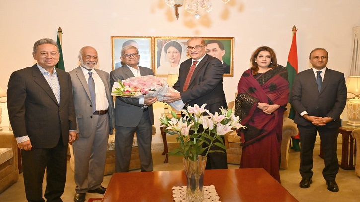 বিএনপির কার্যালয়ে পাকিস্তান হাইকমিশনারের সঙ্গে বৈঠক