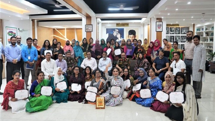 পরিবহন খাতে সংস্কার: ৩৬ নারী প্রশিক্ষণার্থী হলেন মোটর ড্রাইভিং প্রশিক্ষক 