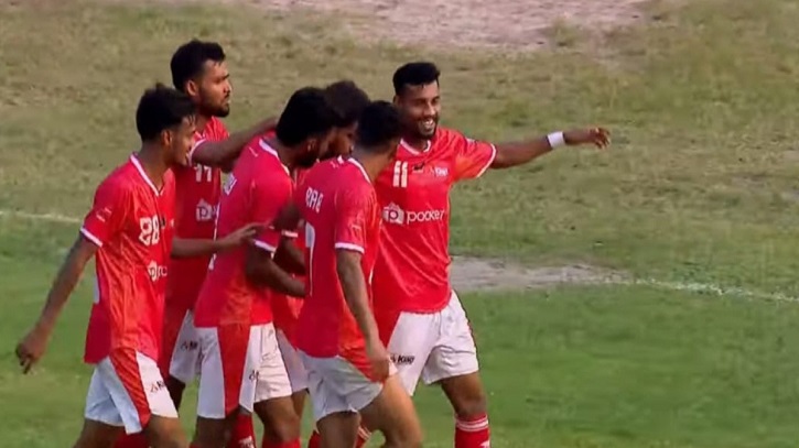 সিটিকে উড়িয়ে টানা দ্বিতীয় জয় বসুন্ধরা কিংসের