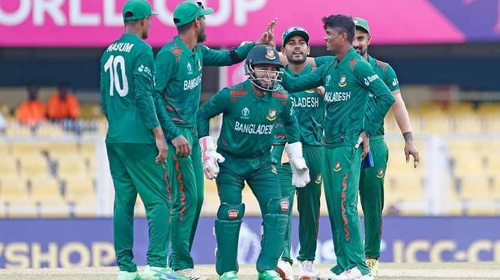 শ্রীলঙ্কাকে ৭ উইকেটে হারিয়ে আত্মবিশ্বাস ফিরে পেলো বাংলাদেশ শ্রীলঙ্কাকে ৭ উইকেটে হারিয়ে আত্মবিশ্বাস ফিরে পেলো বাংলাদেশ