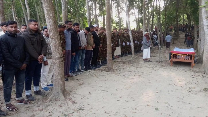 সুদানে সন্ত্রাসী হামলায় নিহত শামীমকে রাজবাড়ীতে দাফন 