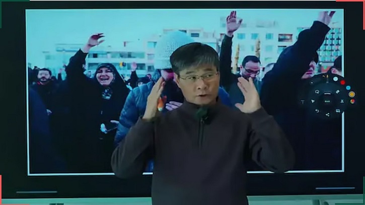 ইরান যুদ্ধ নিয়ে ভবিষ্যদ্বাণী করে আলোচনায় কানাডীয় অধ্যাপক, মিলেও গেল ২টি