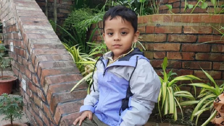 শিশু আয়ানের মৃত্যুর ঘটনায় দুই চিকিৎসকের নিবন্ধন স্থগিত করলো বিএমডিসি