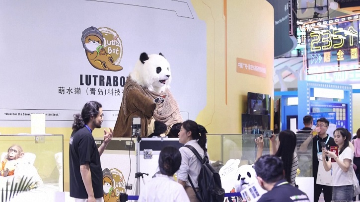 শেনচেনে সাংস্কৃতিক মেলায় নজর কাড়ছে এআই-চালিত চলচ্চিত্র প্রযুক্তি