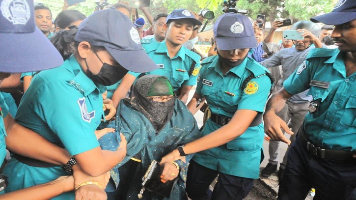 ধানমন্ডি-৩২ থেকে আওয়ামী লীগের নেতাকর্মী সন্দেহে আটক ৪