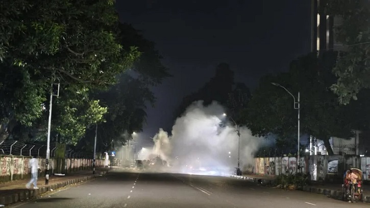 ঢাকা বিশ্ববিদ্যালয় এলাকায় তিনটি ককটেল বিস্ফোরণ