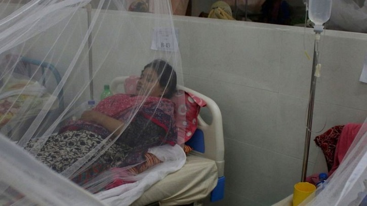 ২৪ ঘণ্টায় ডেঙ্গুতে চারজনের মৃত্যু, হাসপাতালে ভর্তি ৩৬৪ জন ২৪ ঘণ্টায় ডেঙ্গুতে চারজনের মৃত্যু, হাসপাতালে ভর্তি ৩৬৪ জন