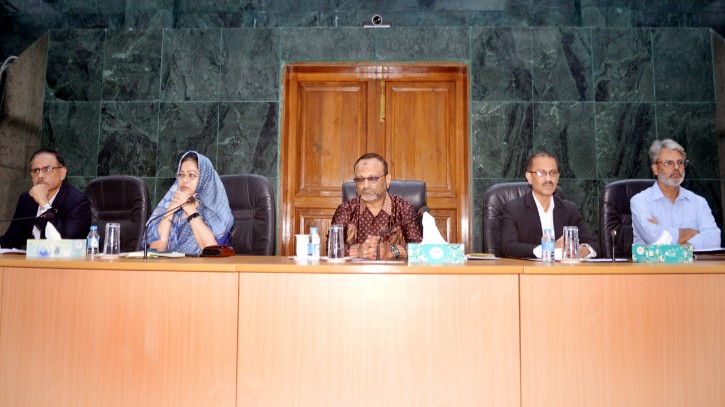 ক্লাস শুরুর তারিখ ঘোষণা করলো ঢাকা বিশ্ববিদ্যালয় ক্লাস শুরুর তারিখ ঘোষণা করলো ঢাকা বিশ্ববিদ্যালয়