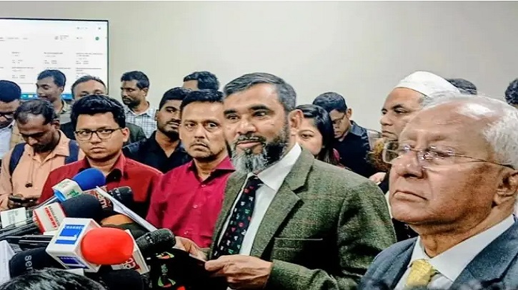 নির্বাচনে মাঠে থাকছে আইনশৃঙ্খলা বাহিনীর ৯ লাখ ৫৮ হাজার সদস্য : ইসি সানাউল্লাহ