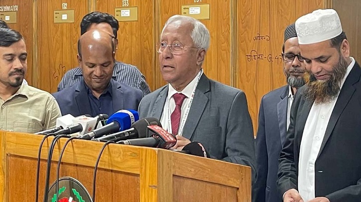 তারেক রহমান ও জাইমার নাম ভোটার তালিকায় অন্তর্ভুক্তির সিদ্ধান্ত রোববার