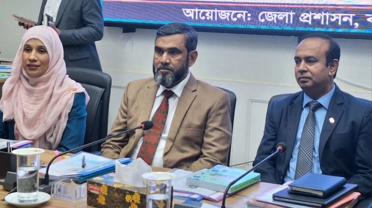 ভোটের ফলাফল নির্ধারণ করবে শুধু ভোটার, অন্য কেউ নয়: ইসি সানাউল্লাহ ভোটের ফলাফল নির্ধারণ করবে শুধু ভোটার, অন্য কেউ নয়: ইসি সানাউল্লাহ