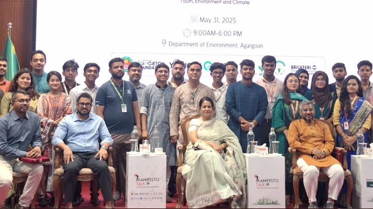 আমরা উন্নয়ন চাই, তবে প্রকৃতিকে ধ্বংস করে নয়: পরিবেশ উপদেষ্টা 