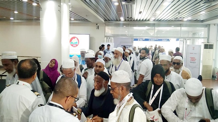 সিলেট থেকে মদিনায় রওয়ানা হলো হজের প্রথম ফ্লাইট সিলেট থেকে মদিনায় রওয়ানা হলো হজের প্রথম ফ্লাইট