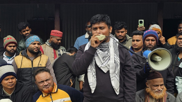 যারা হোন্ডা-গুণ্ডার ভয়ভীতি দেখাচ্ছেন, সাবধান হয়ে যান: হাসনাত