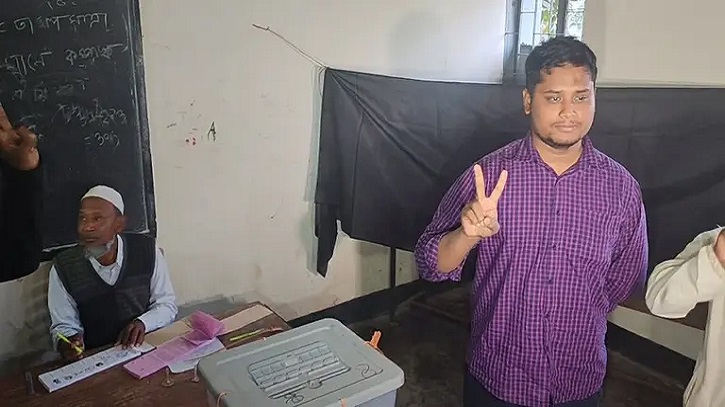 বিপুল ভোটে এনসিপির প্রথম জয় এনে দিলেন হাসনাত আবদুল্লাহ