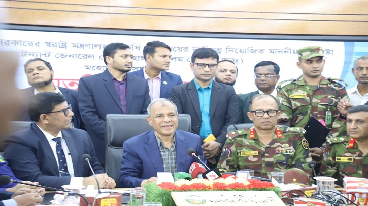 সীমান্তে কোনো উত্তেজনা নেই, পরিস্থিতি স্থিতিশীল: স্বরাষ্ট্র উপদেষ্টা সীমান্তে কোনো উত্তেজনা নেই, পরিস্থিতি স্থিতিশীল: স্বরাষ্ট্র উপদেষ্টা