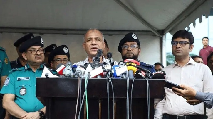 পুলিশের ওপর হামলার ঘটনা কিছুটা কমেছে: স্বরাষ্ট্র উপদেষ্টা পুলিশের ওপর হামলার ঘটনা কিছুটা কমেছে: স্বরাষ্ট্র উপদেষ্টা