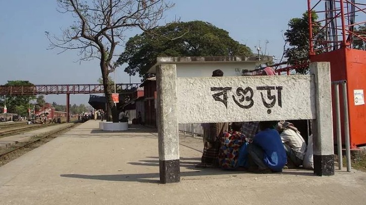 ক্ষুধার তাড়নায় ভাত চুরির চেষ্টা, ক্ষুধার্তকে হাত-পা বেঁধে নির্যাতন ক্ষুধার তাড়নায় ভাত চুরির চেষ্টা, ক্ষুধার্তকে হাত-পা বেঁধে নির্যাতন